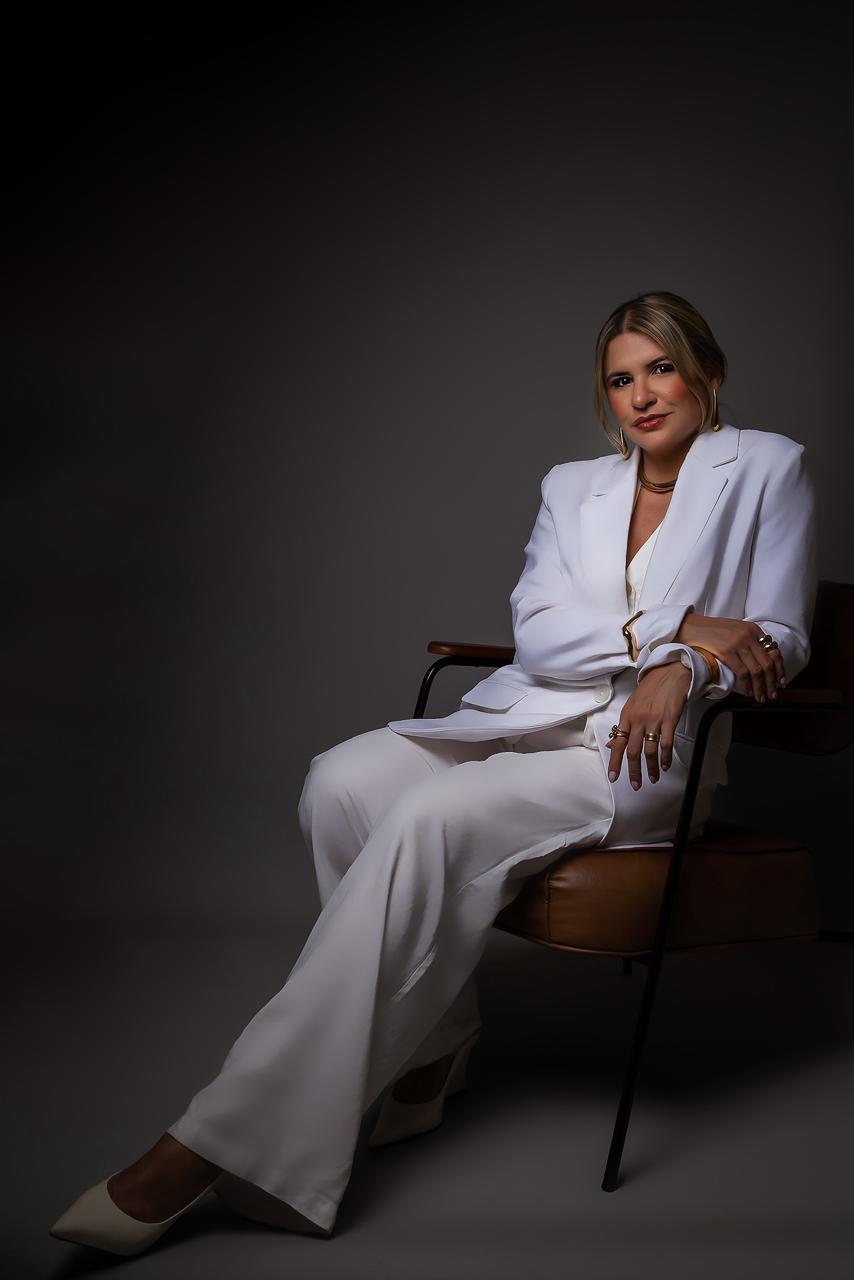 Dra. Thais Roland